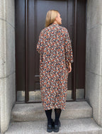 Maitlandmeg Humla Eldklotter Cape Dress
