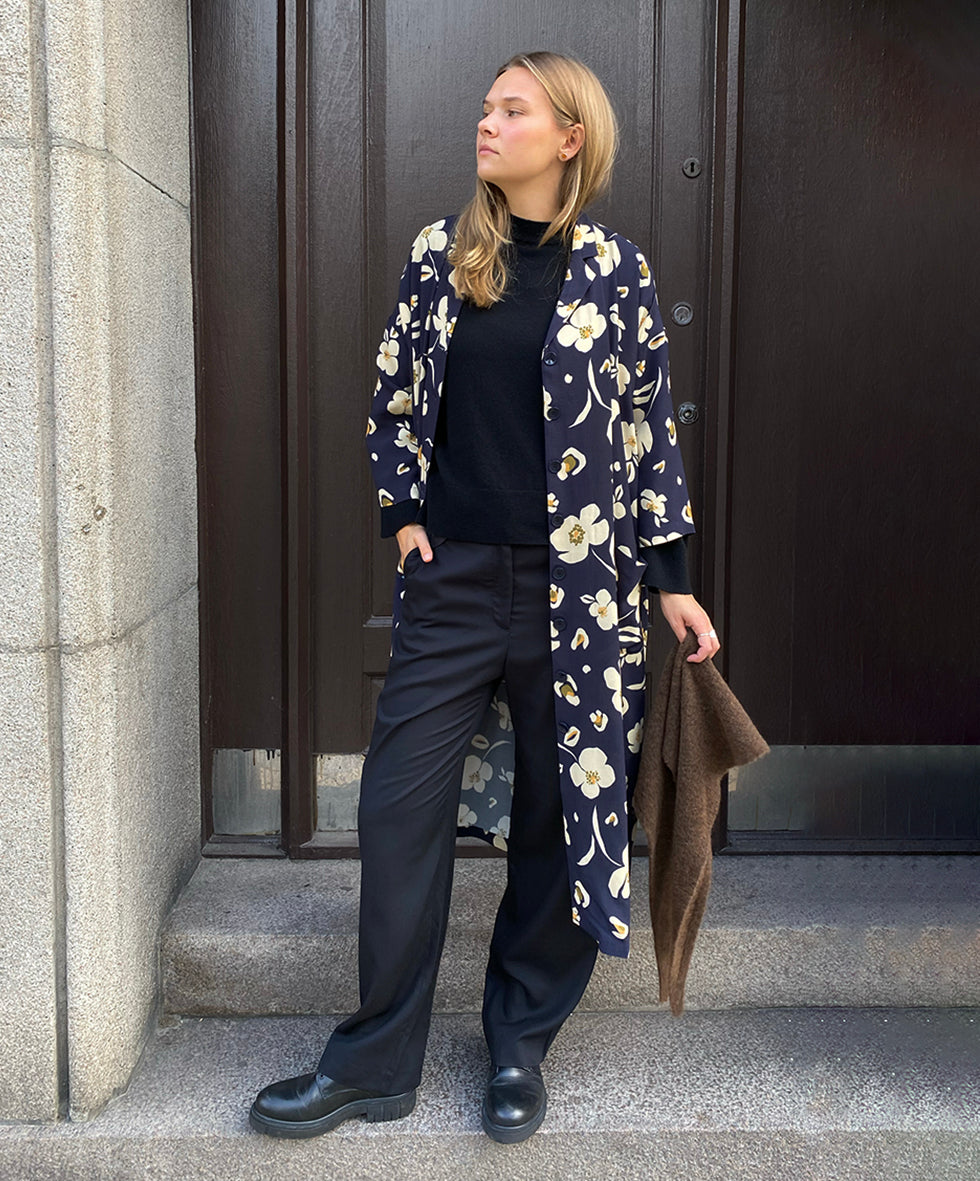 Maitlandmeg Humla Sonnet Cape Dress