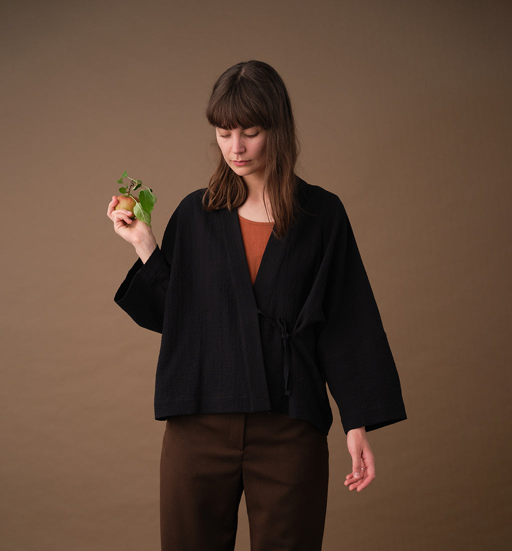 Maitlandmeg Margot Black Kimono