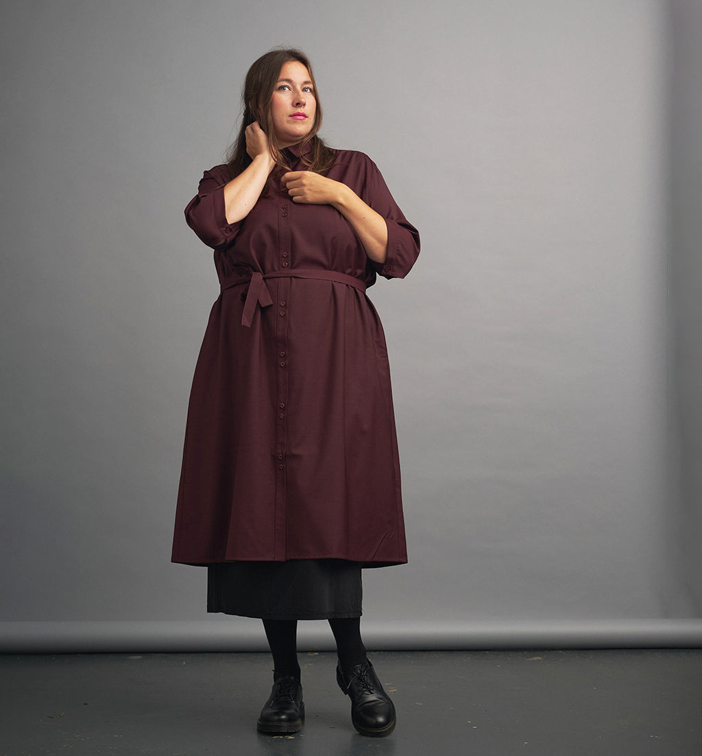 Maitlandmeg Svala Björnbär Shirt Dress