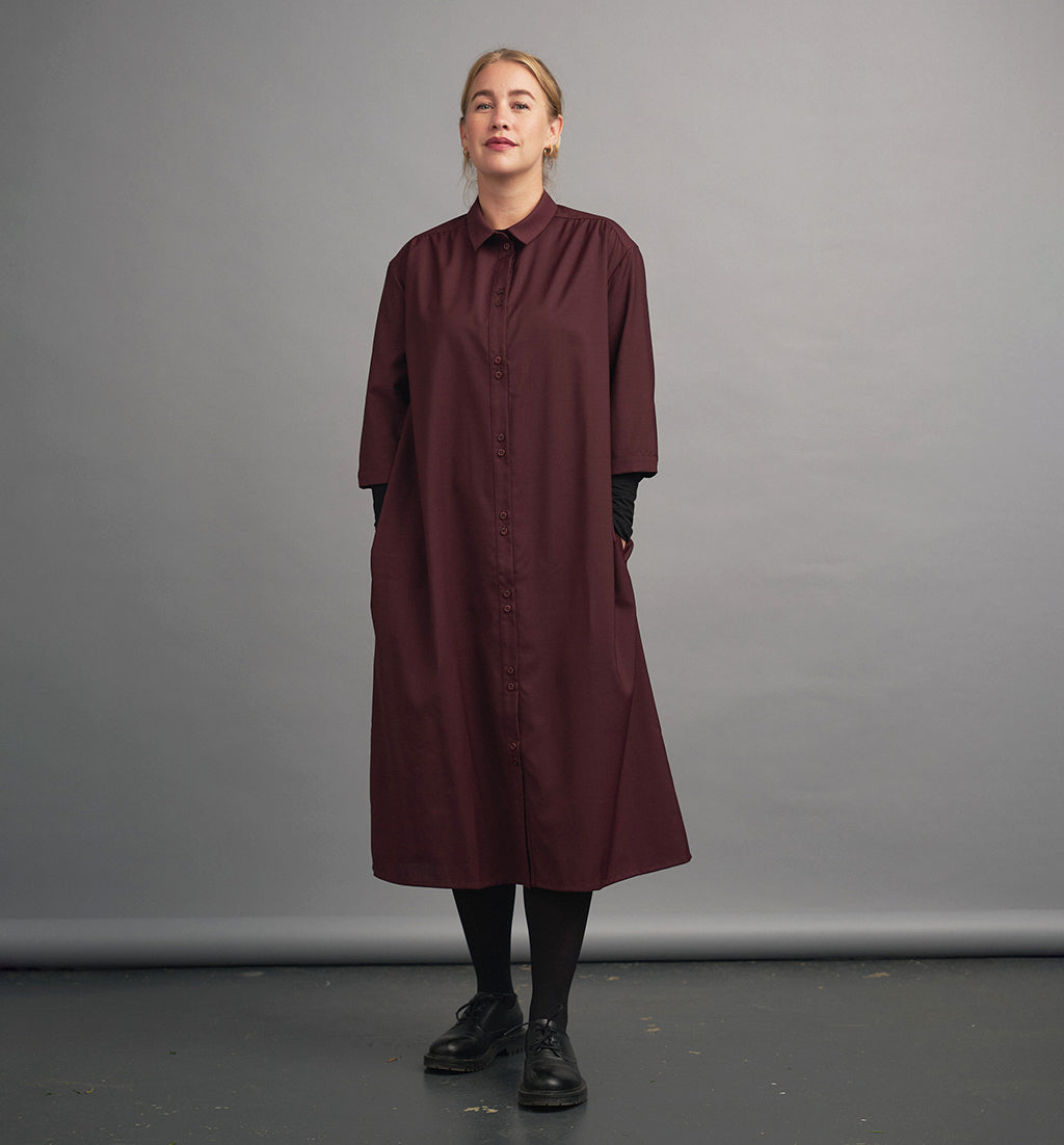 Maitlandmeg Svala Björnbär Shirt Dress